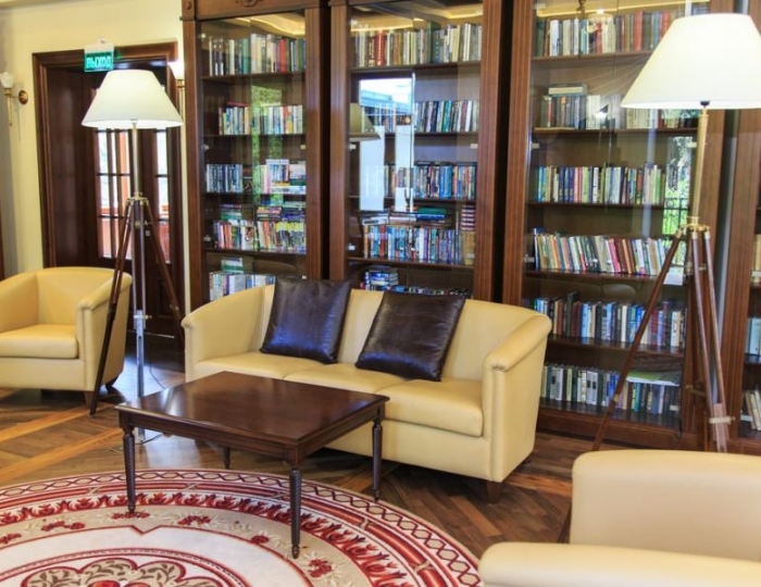 Библиотека с рекреационной зоной - Санаторий «Авангард»